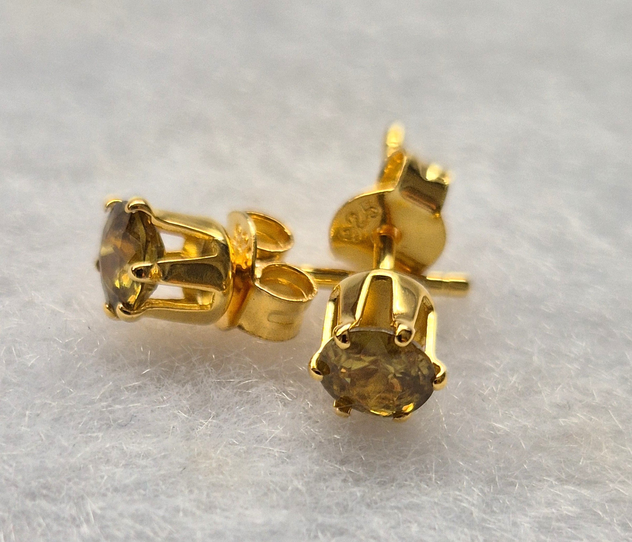 Citrine Studs - Gold