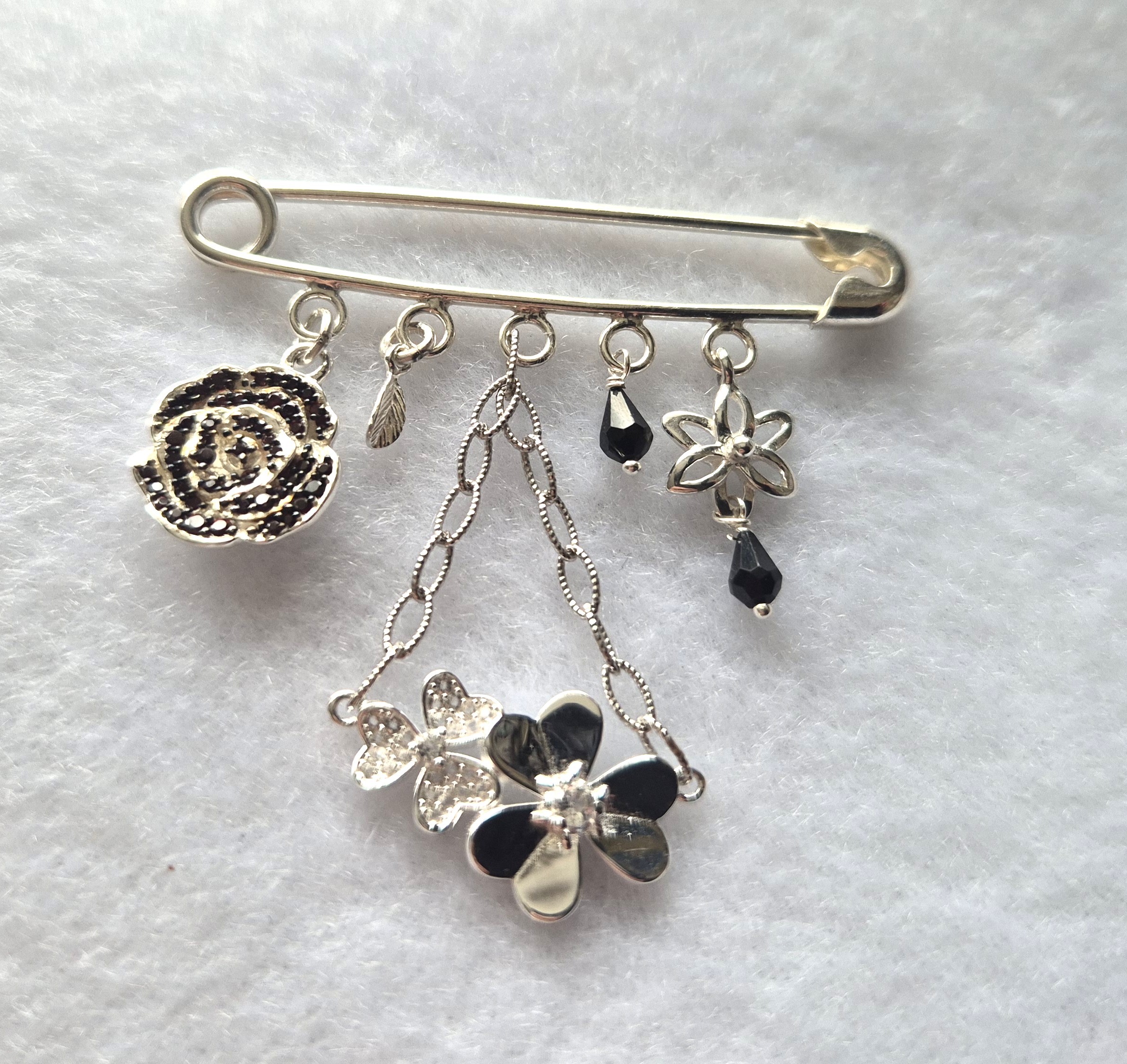 Silver Brooch with Spinel